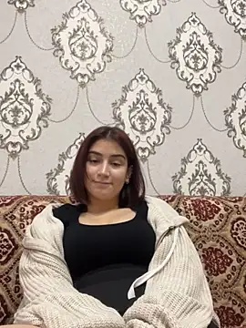 Snapshot of StormBeverly chatting on December 2024 09:06:01 AM StormBeverly online show from December 2024 09:06:01 AM