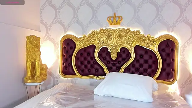 KendralHolson online show from February 2026 04:24:01 AM