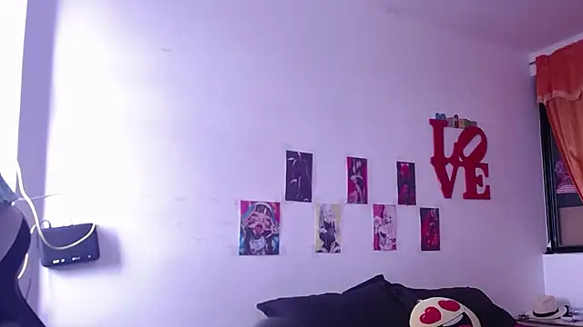 gigiqueen 18 online show from October 2025 03:46:02 PM