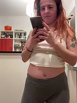 Snapshot of Nala_95 chatting on December 2024 08:18:01 PM Nala 95 online show from December 2024 08:18:01 PM