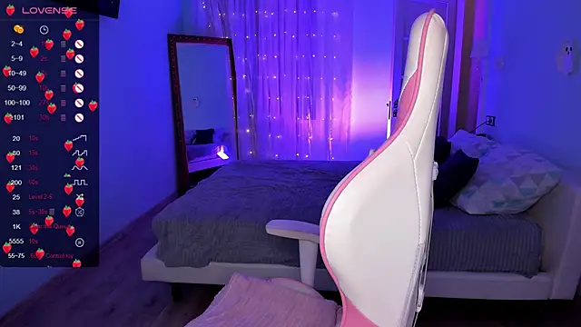 Snapshot of AdeleRoberts chatting on November 2025 02:10:02 AM AdeleRoberts online show from November 2025 02:10:02 AM