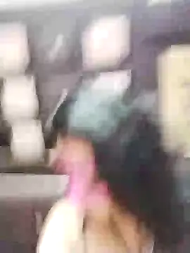 Snapshot of bobbyronak chatting on December 2024 06:53:02 PM bobbyronak online show from December 2024 06:53:02 PM