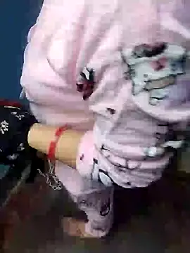 Snapshot of bobbyronak chatting on December 2024 02:31:02 AM bobbyronak online show from December 2024 02:31:02 AM