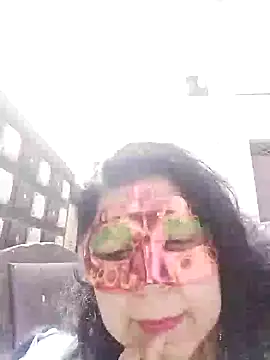 Snapshot of bobbyronak chatting on January 2025 06:15:01 PM bobbyronak online show from January 2025 06:15:01 PM