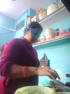 Snapshot of bobbyronak chatting on January 2025 05:10:01 AM bobbyronak online show from January 2025 05:10:01 AM