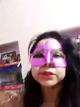 Snapshot of bobbyronak chatting on January 2025 05:02:02 PM bobbyronak online show from January 2025 05:02:02 PM