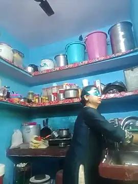 Snapshot of bobbyronak chatting on February 2025 02:48:02 AM bobbyronak online show from February 2025 02:48:02 AM