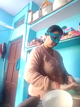 Snapshot of bobbyronak chatting on February 2025 04:57:01 AM bobbyronak online show from February 2025 04:57:01 AM