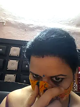 Snapshot of bobbyronak chatting on March 2025 09:01:01 PM bobbyronak online show from March 2025 09:01:01 PM