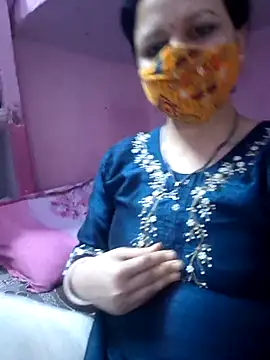 Snapshot of bobbyronak chatting on March 2025 10:09:01 AM bobbyronak online show from March 2025 10:09:01 AM