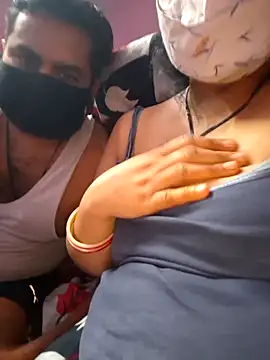 Snapshot of bobbyronak chatting on September 2025 10:15:02 AM bobbyronak online show from September 2025 10:15:02 AM