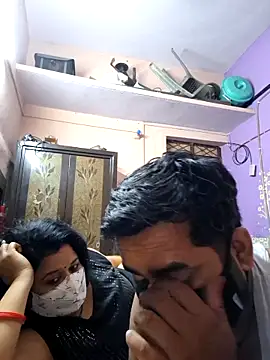 Snapshot of bobbyronak chatting on September 2025 06:51:01 PM bobbyronak online show from September 2025 06:51:01 PM