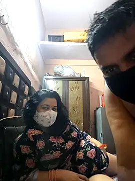 Snapshot of bobbyronak chatting on October 2025 06:36:01 PM bobbyronak online show from October 2025 06:36:01 PM