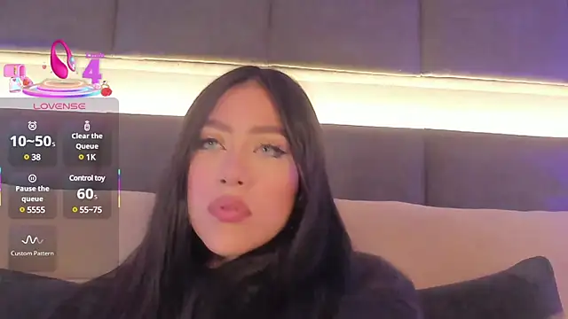 nicolle pierce online show from March 2025 12:26:02 PM