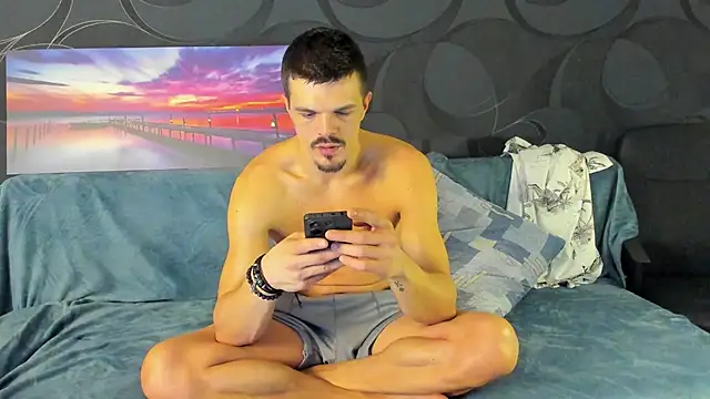 Snapshot of DonyBrown chatting on February 2025 08:37:01 PM DonyBrown online show from February 2025 08:37:01 PM