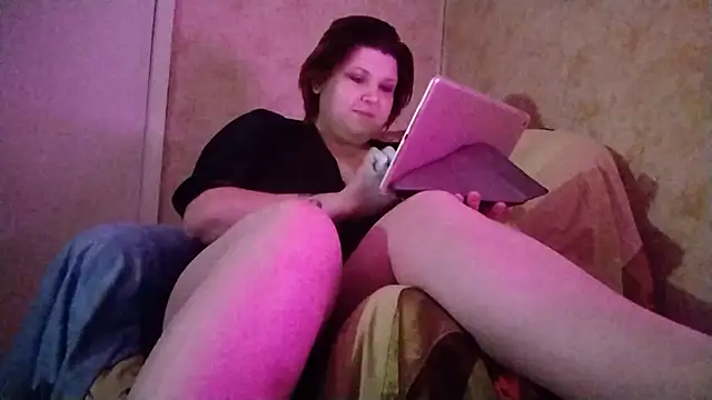 MalloryBartlett online show from December 2024 01:09:01 PM