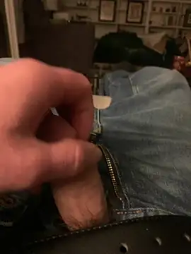 willcumforu online show from January 2025 05:19:02 AM