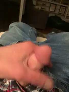 willcumforu online show from February 2025 04:53:01 AM