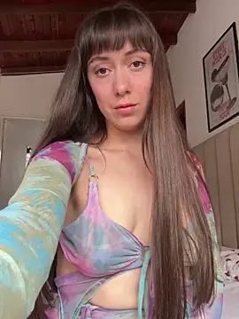 itsemiliasommer online show from March 2025 07:38:01 PM