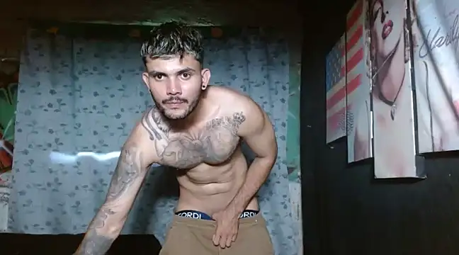 carlos boosx online show from December 2024 02:49:02 PM