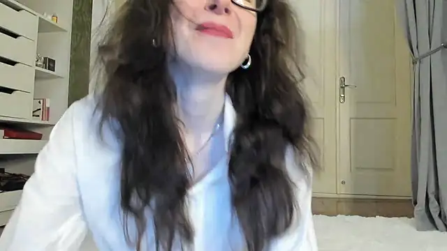 Baby Jewel online show from January 2025 11:06:01 AM