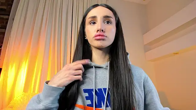 Kim Oberlin  online show from January 2026 06:29:01 AM