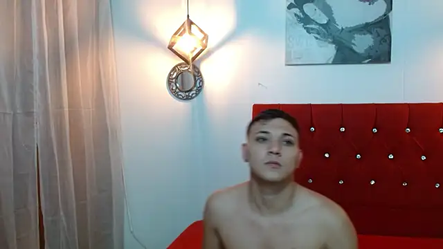 couple lovelyds online show from February 2025 07:38:01 PM