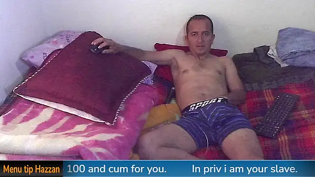 Snapshot of yazforeSolo chatting on January 2025 09:29:02 PM yazforeSolo online show from January 2025 09:29:02 PM