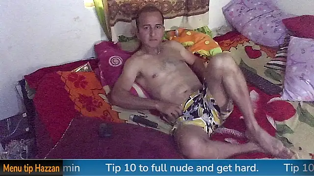 Snapshot of yazforeSolo chatting on January 2025 08:49:01 PM yazforeSolo online show from January 2025 08:49:01 PM