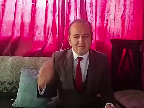 Snapshot of yazforeSolo chatting on October 2025 02:24:02 PM yazforeSolo online show from October 2025 02:24:02 PM