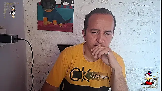 Snapshot of yazforeSolo chatting on October 2025 02:03:02 PM yazforeSolo online show from October 2025 02:03:02 PM