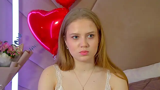 SelinSwarovski online show from February 2026 05:07:02 PM