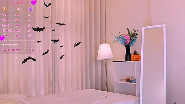 Snapshot of Melissa_Mone chatting on October 2025 05:15:02 AM Melissa Mone online show from October 2025 05:15:02 AM