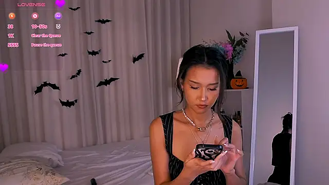 Snapshot of Melissa_Mone chatting on October 2025 05:22:02 AM Melissa Mone online show from October 2025 05:22:02 AM