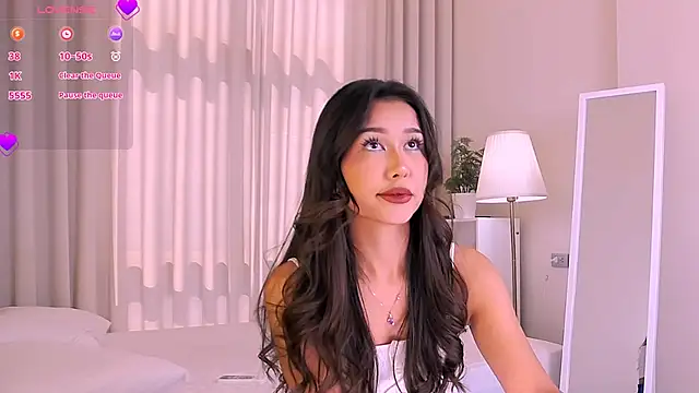 Snapshot of Melissa_Mone chatting on December 2025 04:50:01 AM Melissa Mone online show from December 2025 04:50:01 AM