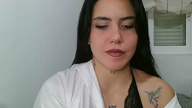 Snapshot of AbyCarson chatting on December 2024 11:25:02 AM AbyCarson online show from December 2024 11:25:02 AM