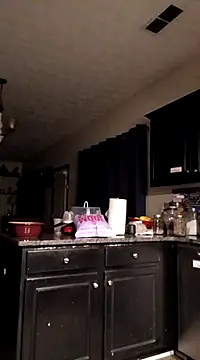 ElJudah7 online show from February 2025 11:43:01 AM