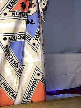 Blancanievess online show from October 2025 12:33:02 AM