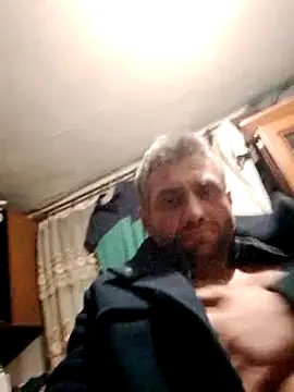 Snapshot of Gotowy40 chatting on December 2024 11:03:01 PM Gotowy40 online show from December 2024 11:03:01 PM