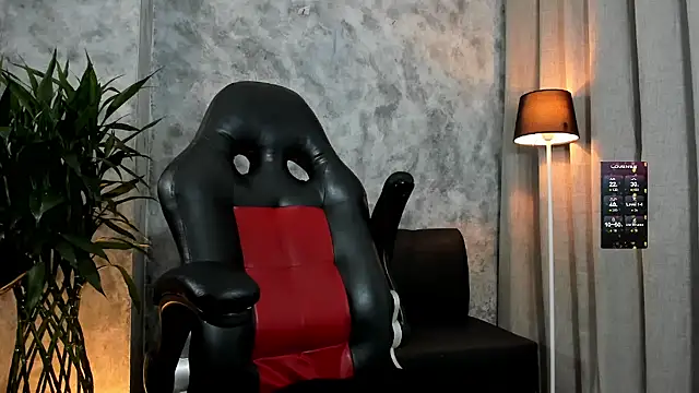 boyc022  online show from November 2025 01:03:01 PM