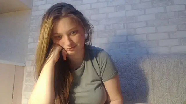 kila lo online show from January 2026 11:43:02 PM