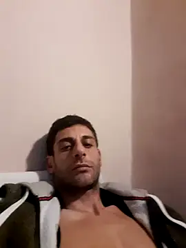 Snapshot of MrTamburine22 chatting on December 2024 02:19:02 PM MrTamburine22 online show from December 2024 02:19:02 PM