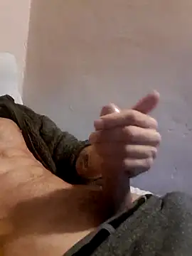 Snapshot of MrTamburine22 chatting on December 2024 02:47:02 PM MrTamburine22 online show from December 2024 02:47:02 PM