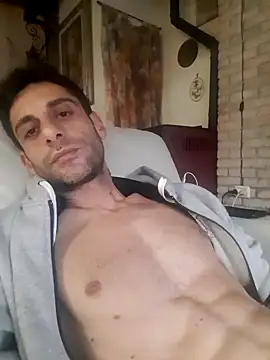 Snapshot of MrTamburine22 chatting on January 2025 03:58:01 PM MrTamburine22 online show from January 2025 03:58:01 PM