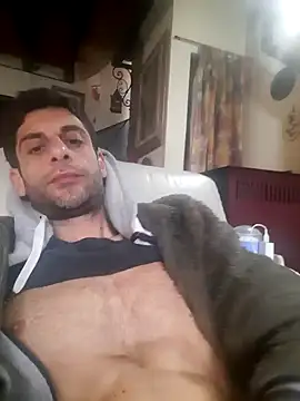 Snapshot of MrTamburine22 chatting on February 2025 12:22:02 PM MrTamburine22 online show from February 2025 12:22:02 PM