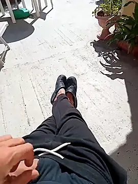 Snapshot of MrTamburine22 chatting on October 2025 11:17:01 AM MrTamburine22 online show from October 2025 11:17:01 AM