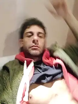 Snapshot of MrTamburine22 chatting on February 2026 12:55:01 PM MrTamburine22 online show from February 2026 12:55:01 PM