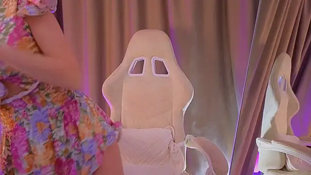 bubbling crush online show from February 2025 04:53:01 AM