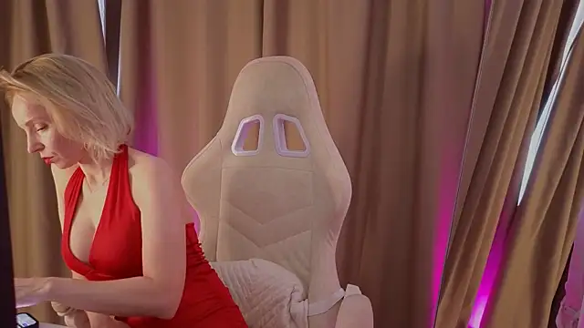 bubbling crush online show from February 2025 05:52:02 AM