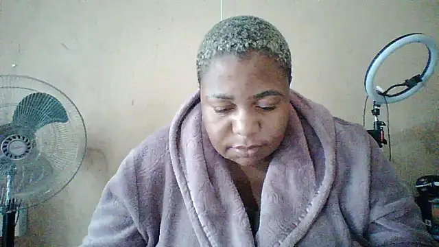 Snapshot of bustyboobs6 chatting on February 2026 05:04:01 AM bustyboobs6 online show from February 2026 05:04:01 AM